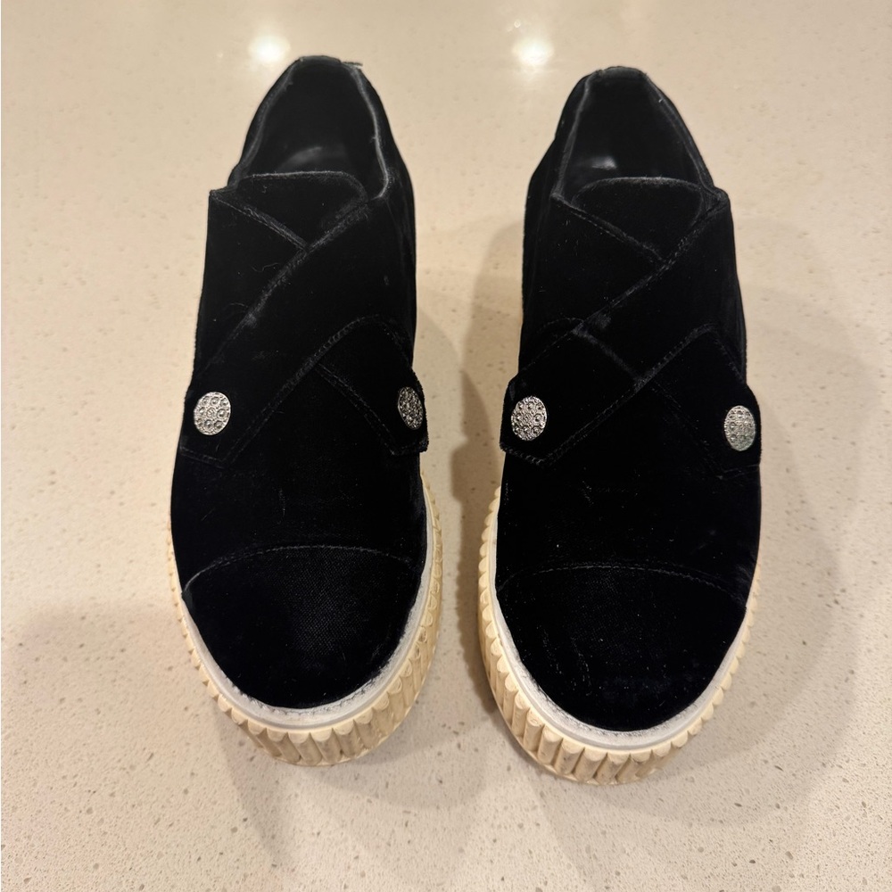 Hard to find CHANEL velvet CREEPERS